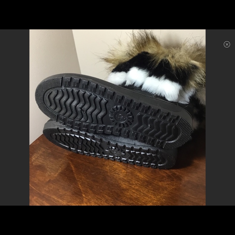 Black faux suede faux furry trim fuzzy boots - Picture 11 of 11